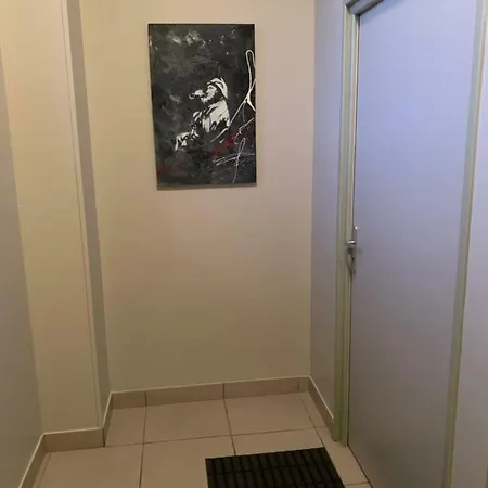 Lägenhet De 95 M2 Bien Situe